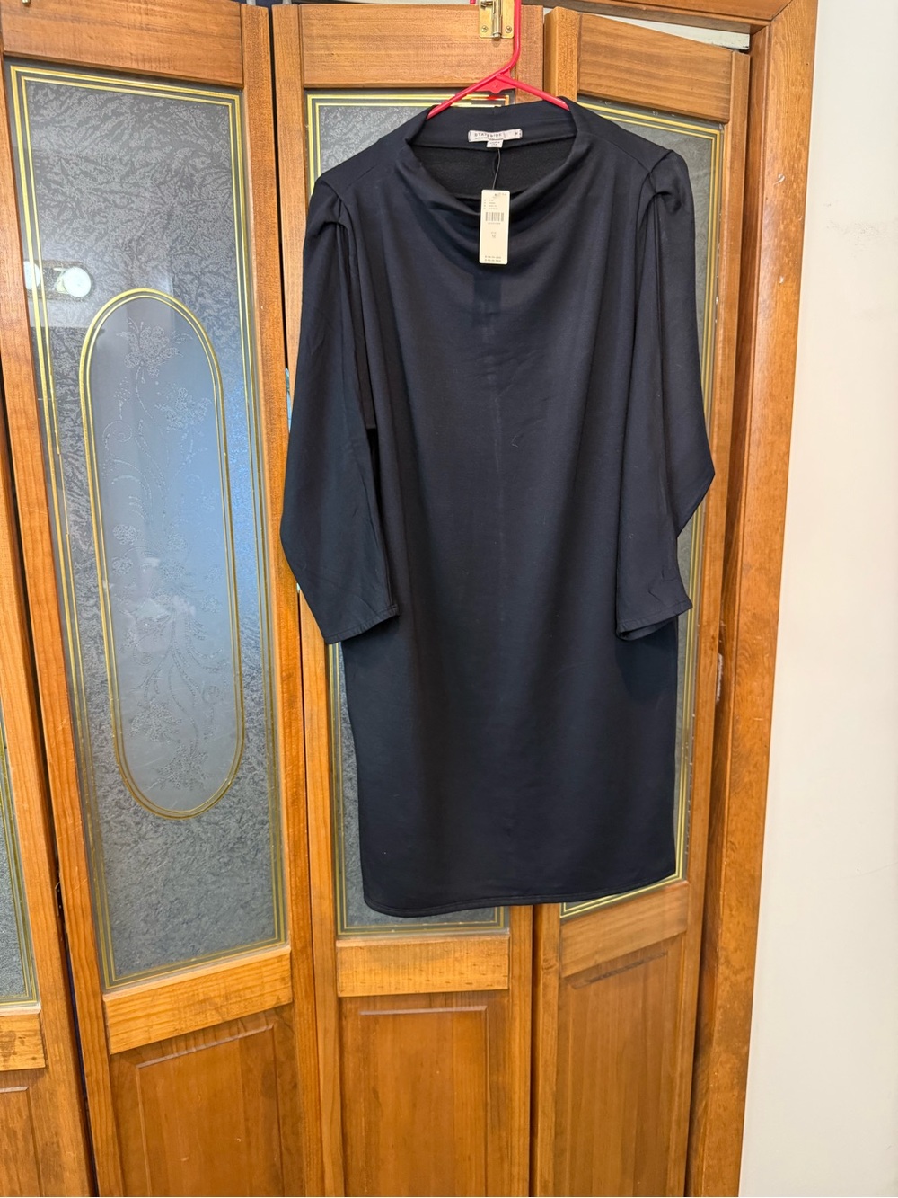 STATESIDE LADIES Classic Black Shift Dress, BRAND NEW